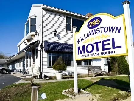 Williamstown Motel