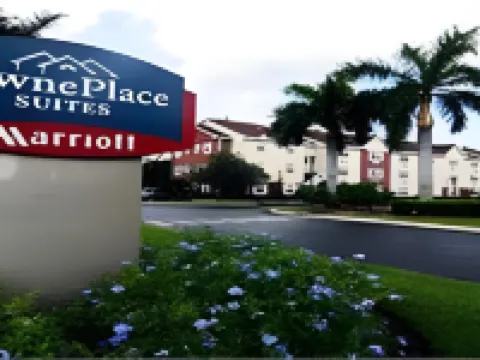 Candlewood Suites Miami Lakes by IHG Hotels in Miami Lakes