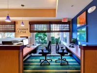 페어필드 인 & 스위트 바이 메리어트 오칼라