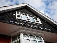 G Boutique Hotel Hotels near Braemar Park