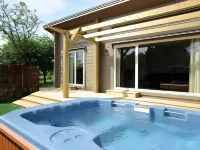 Roydon Marina Village Hotel Hotels in Hoddesdon