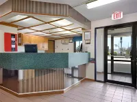 Super 8 by Wyndham Shipshewana Hotels in Middlebury