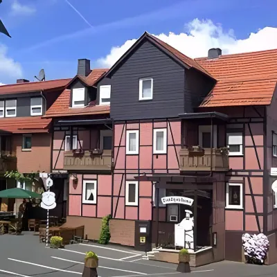 Landgasthaus Bonn Отели рядом с достопримечательностью «Стадион «Ауэштадион»»