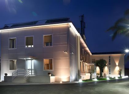Plana Hotel
