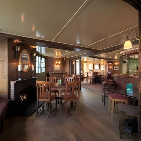 The Red Lion Hotel