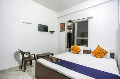 Goroomgo Shiv Ganga Guest House Varanasi - Excellent Customer Choice -Best Seller Hotels near KARAUNDI PANCHDEV TEMPLE