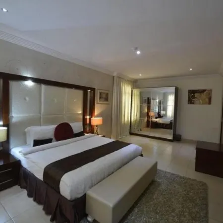 Palazzo Dumont Hotel