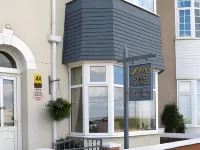 Tyme Suites on Kingsway - Boutique