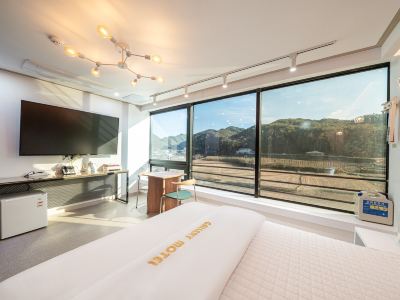 Cheongsong Gallery