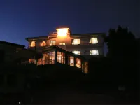Pearl Gourmet Inn Takesho - Bintang 3