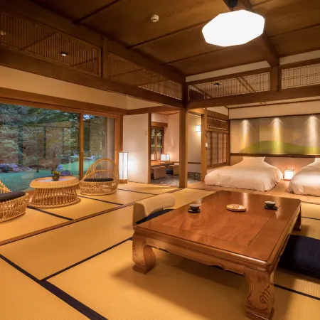 Hotel Parens Onoya
