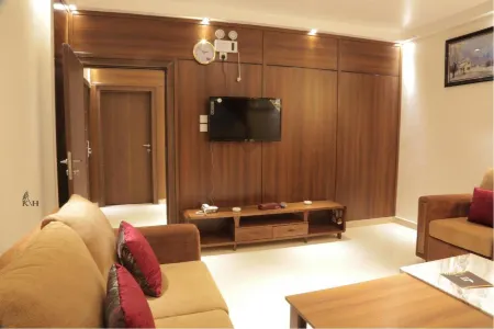 Kadi Apartments Отели в г. Найран