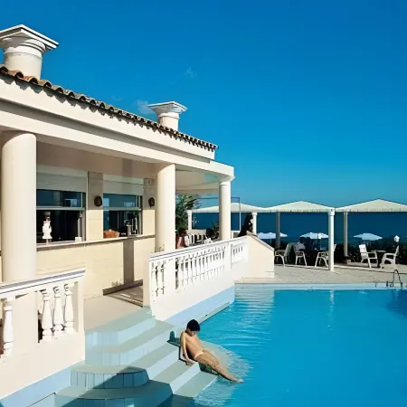 Hotel Caretta Beach