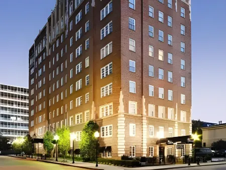 Ambassador Hotel Tulsa, Autograph Collection