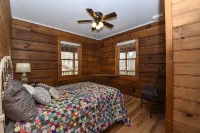 연못, 폭포 있는 디어 헤이븐 바이 아반트스테이 캐빈