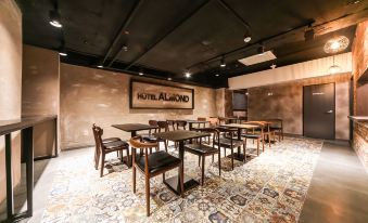 Changwon Jinhae Almond Hotel