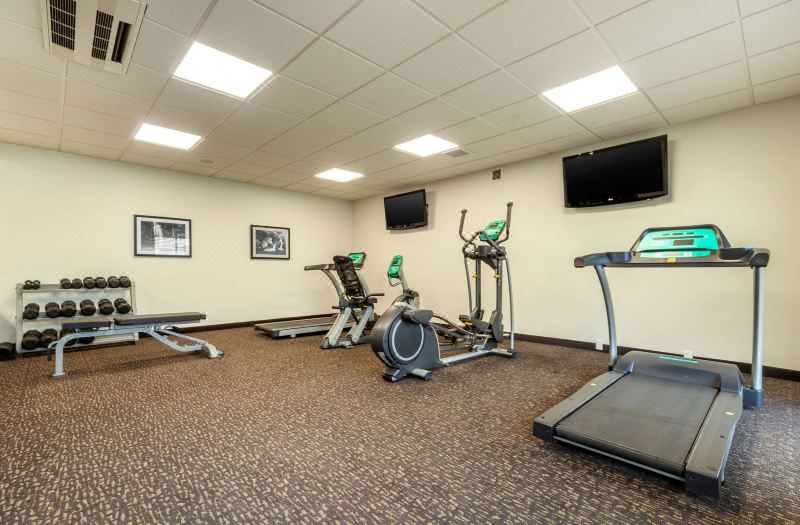 Sleep Inn & Suites Grand Forks Alerus Center photo 3