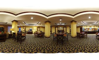 Holiday Inn Express & Suites Dothan North