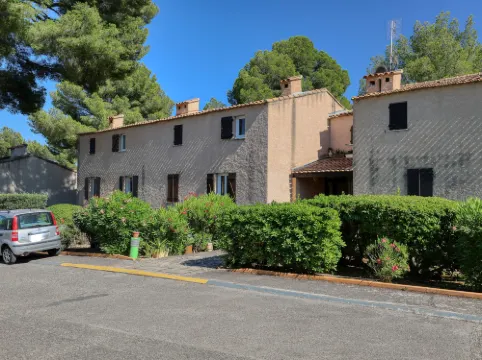 Les Hauts du Port Hotels in Saint-Cyr-sur-Mer