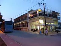 Loxandra Studios Hotels in Ormilia
