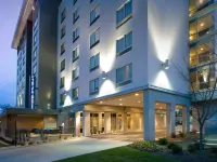 Fairfield Inn & Suites Nashville Downtown/The Gulch Các khách sạn gần Midtown Nashville