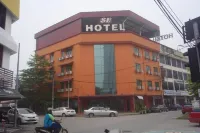 SE Two Hotel