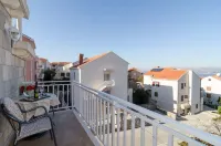 오메나 호텔 유바스클라 유배스큘래 호텔