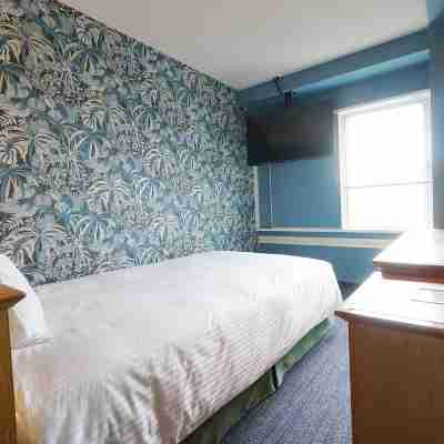 ホテル丸治 Rooms