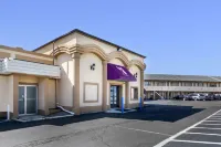 Knights Inn Bristol Hoteles en Municipio de Falls