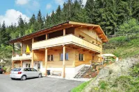 Semi-detached House, Zell am Ziller