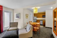 Best Western Thompson Hotel  Suites