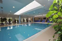 Garden Hotel Wellness és Konferencia - Pools