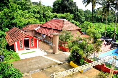 Manthan Homestay Hotels in Virajpet