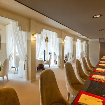 Katakura Silk Hotel