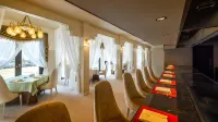 Katakura Silk Hotel Hotel di Suwa