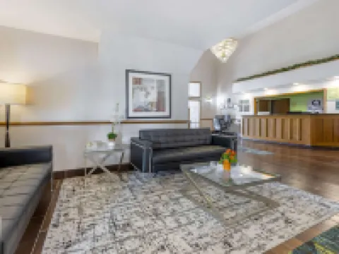Quality Inn & Suites Stoughton - Madison South Hotels in Dane County