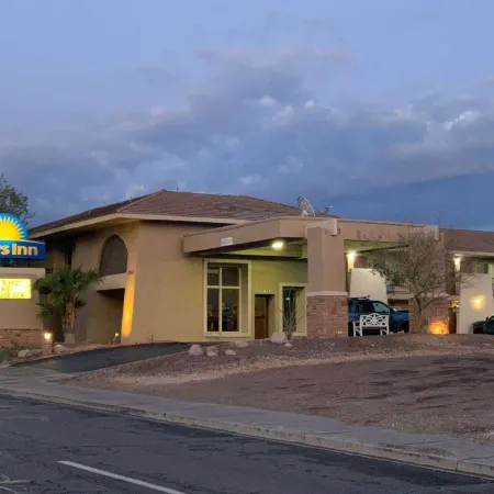 Days Inn by Wyndham Lake Havasu