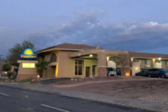 Days Inn by Wyndham Lake Havasu