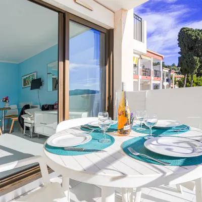 L'Ange Gardien Hotels near Soneva