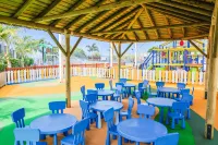 Landmar Costa Los Gigantes Family Resort فنادق في Comarca de Isora