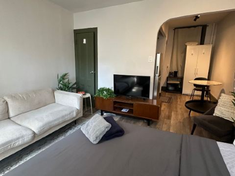 Cozy 2BR in NYC! Lenox Hill!