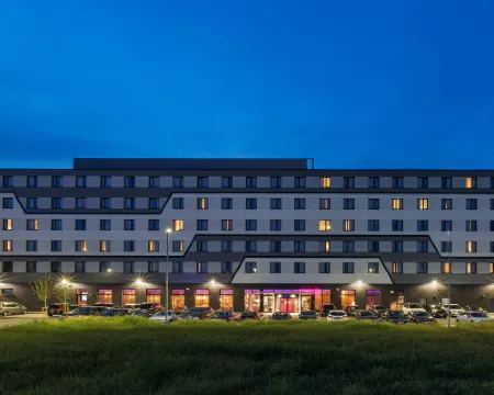 モクシー・フランクフルト エアポート ケルスターバッハ ケルステルバッハのホテル