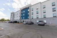 Hampton Inn El Centro - parking