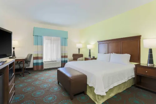 Hampton Inn & Suites Wheeling-The Highlands Hotels in Wheeling