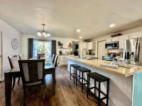Family friendly coastal house.  Pet Friendly, Big screen tv's in every room!