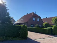 Quiet vacation apartment in Minsen Schillig on the natural beach
