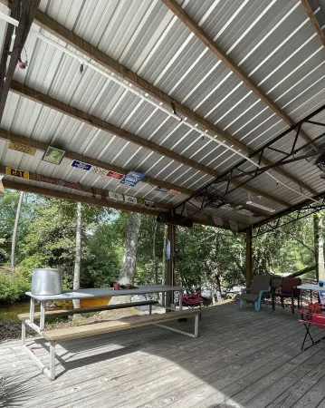 Luxury Cabin At Blackwater Getaway, Short Walk Downhill To The River!