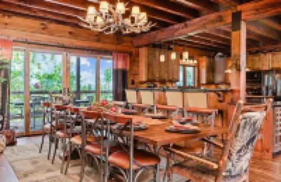 The Cloud 9 Lodge-Vacation Destination