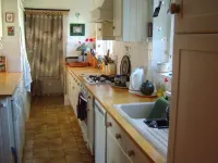 Old detached stone cottage in Shakespeare country Hotels in Alcester