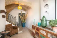 Charming apartment in historic building Hotel a Arles City Center